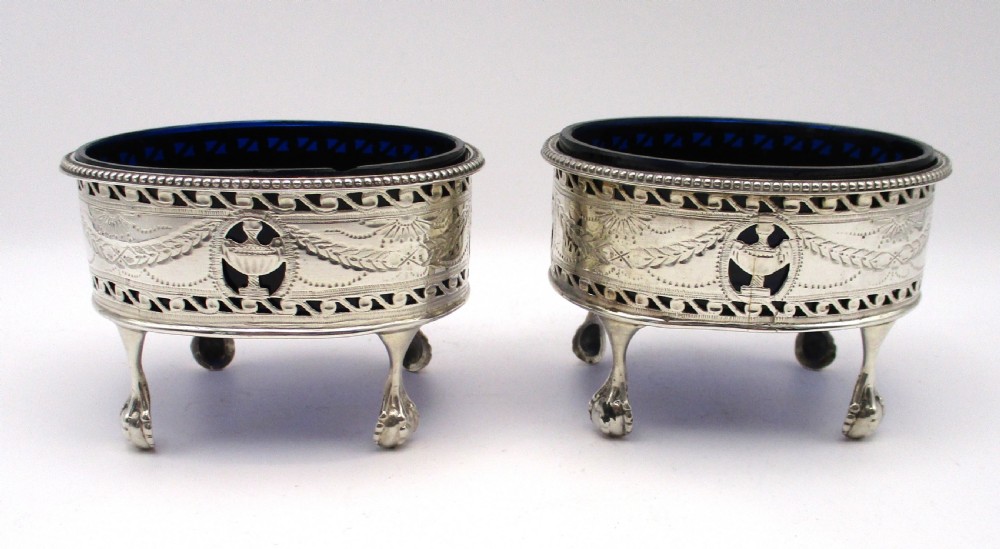 Pair of George III Silver Salts - Hester Bateman 1782 View II