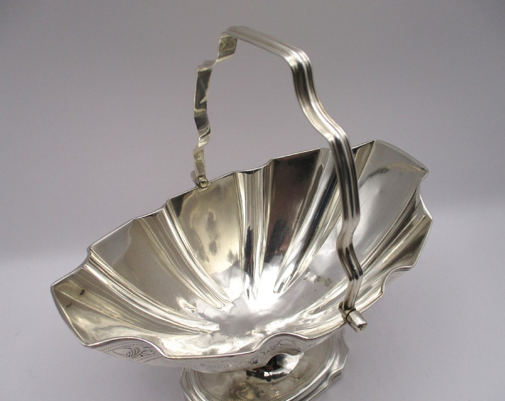 George III Solid Silver Sweetmeat Basket - Newcastle c1800  - John Langlands II View V