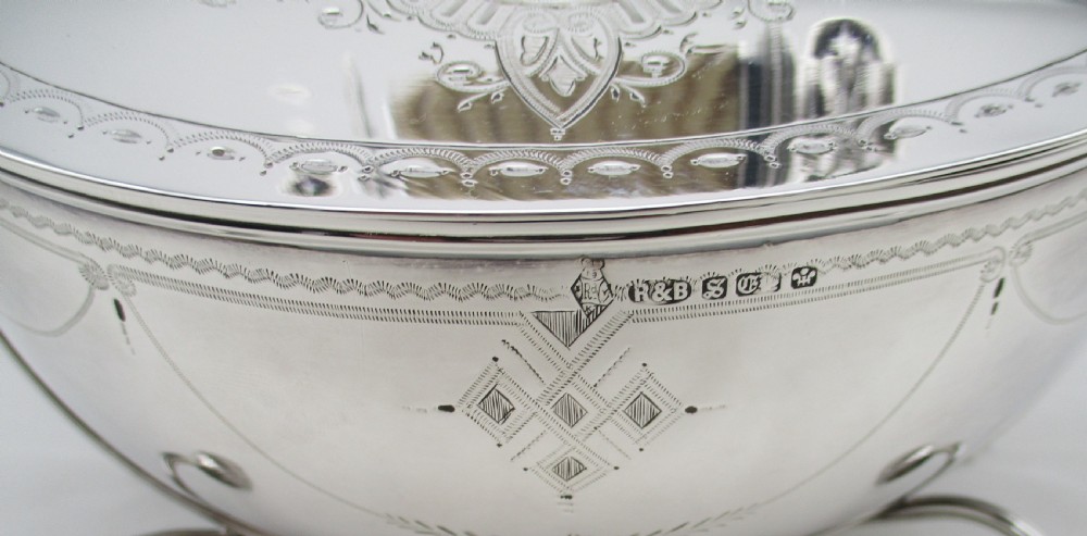 Fine Silver Plated Biscuit Box by Roberts & Belk 1879 View VII