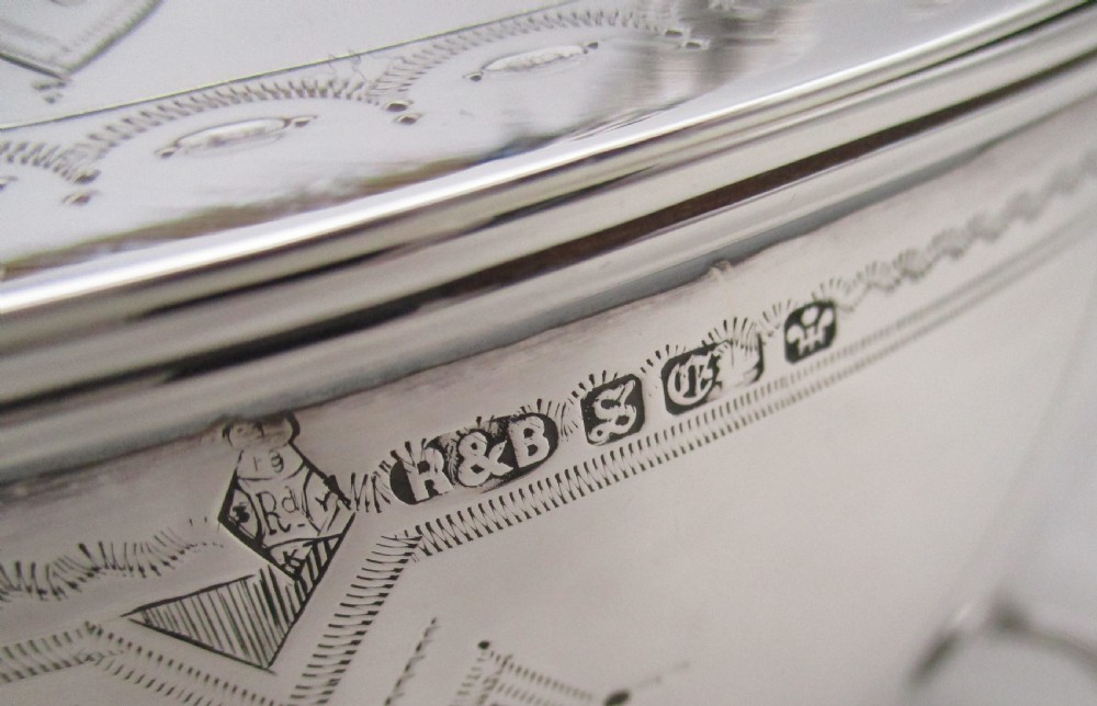 Fine Silver Plated Biscuit Box by Roberts & Belk 1879 View XI