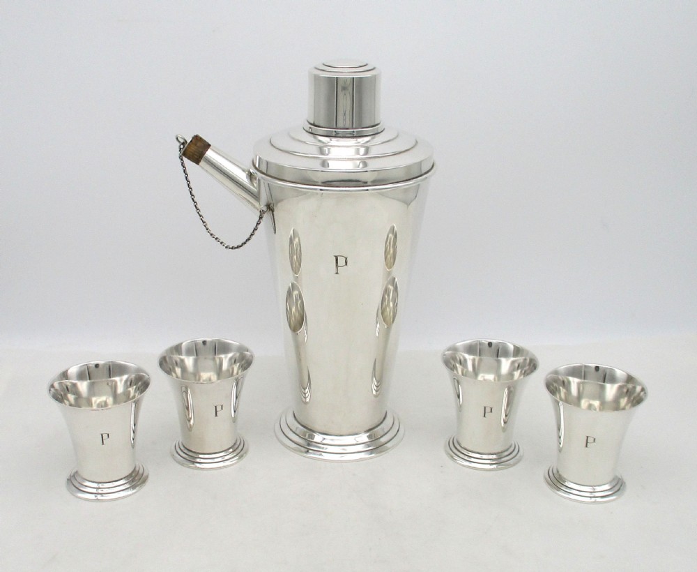 Art Deco Silver Plated Cocktail Shaker & 4 Cups