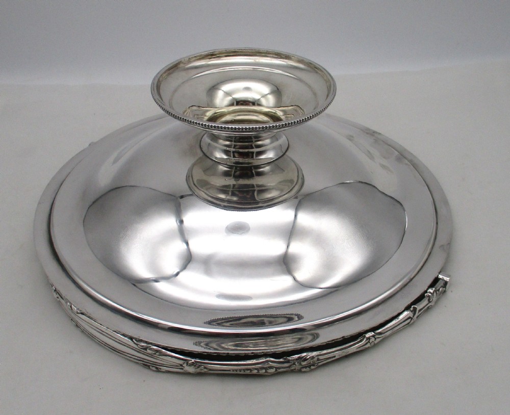 Fine Neo Classical Silver Plated Bread Basket by Roberts & Belk View VIII