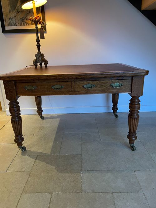 OAK WRITING TABLE - ADDITIONAL PHOTO 1