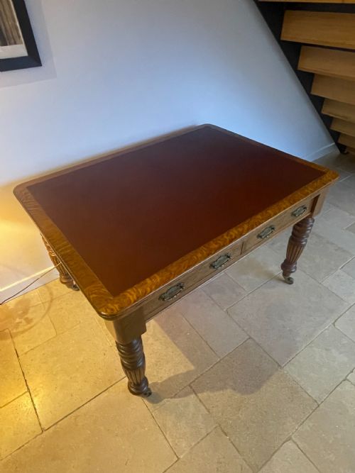 OAK WRITING TABLE - ADDITIONAL PHOTO 7