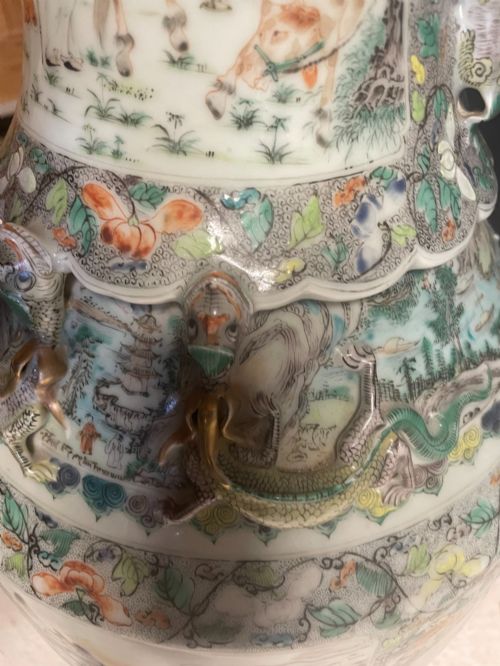 PAIR OF CHINESE VASES - ADDITIONAL PHOTO 6