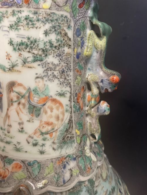 PAIR OF CHINESE VASES - ADDITIONAL PHOTO 9