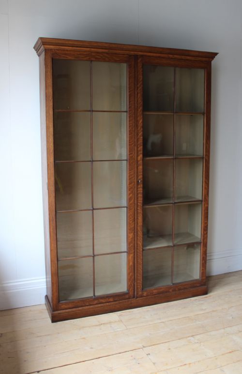 20th century glazed bookcase - CATEGORY: ANTIQUE BOOKCASES - DATED 1900