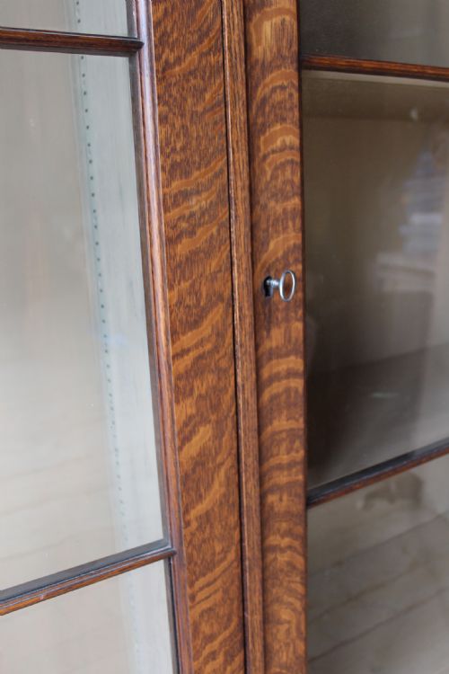 20TH CENTURY GLAZED BOOKCASE - ADDITIONAL PHOTO 1