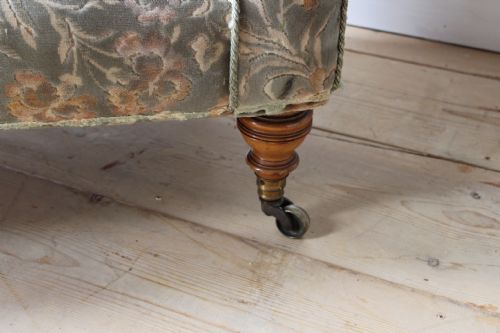 HOWARD AND SONS DAY BED - ADDITIONAL PHOTO 1