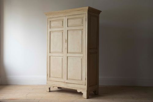 GEORGE III PINE CUPBOARD - ADDITIONAL PHOTO 2