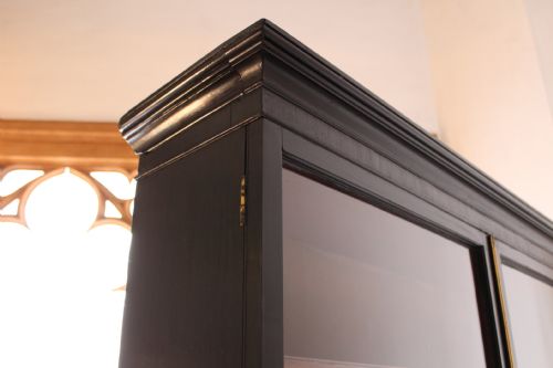 19TH CENTURY EBONISED BOOKCASE - ADDITIONAL PHOTO 1