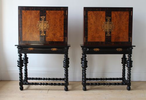 pair of 20th century cabinets - CATEGORY: ANTIQUE CABINETS - DATED 1900