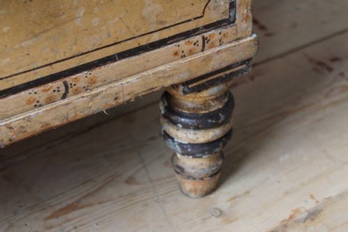19TH CENTURY CHEST OF DRAWERS - ADDITIONAL PHOTO 5