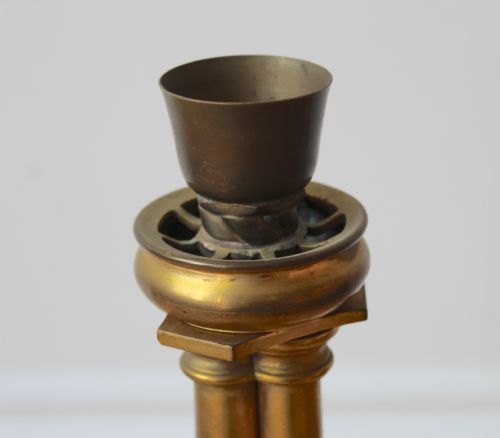 19TH CENTURY COLUMN LAMP - ADDITIONAL PHOTO 2