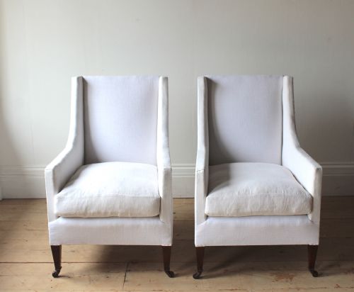 PAIR OF REGENCY STYLE CHAIRS - ADDITIONAL PHOTO 1