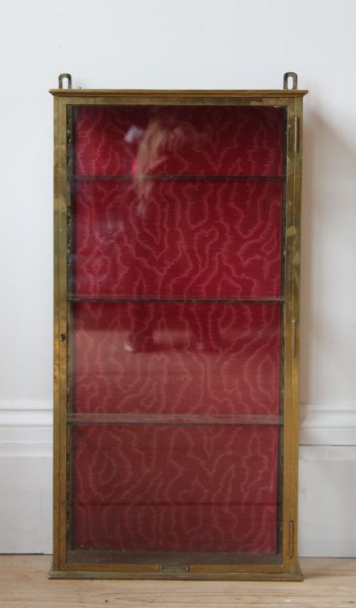 19th display cabinet - CATEGORY: ANTIQUE CABINETS - DATED 19TH CENTURY