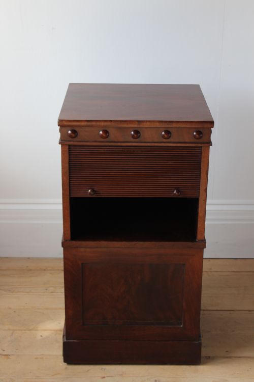 19TH CENTURY POT CUPBOARD - ADDITIONAL PHOTO 1