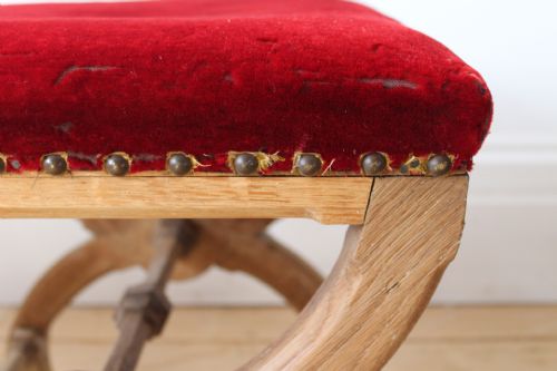 PAIR OF GOTHIC PUGIN STYLE STOOLS - ADDITIONAL PHOTO 3