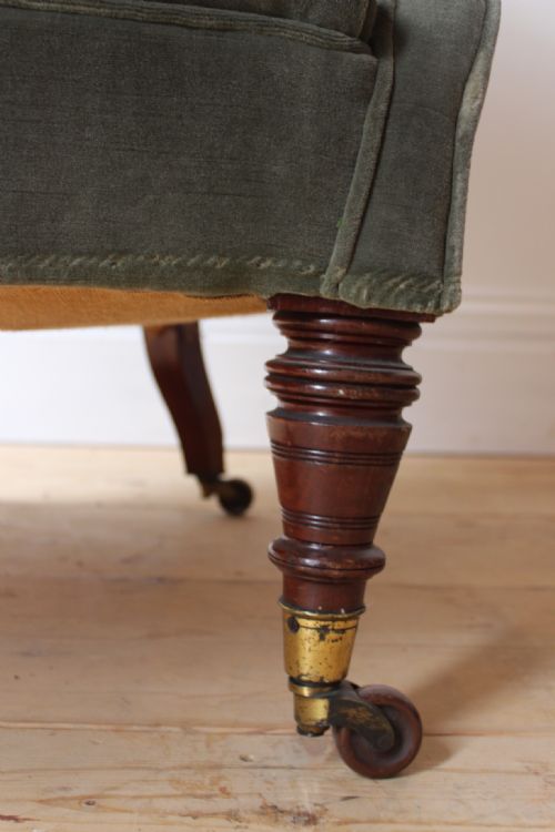 19TH CENTURY BUTTON BACK ARMCHAIR - ADDITIONAL PHOTO 3