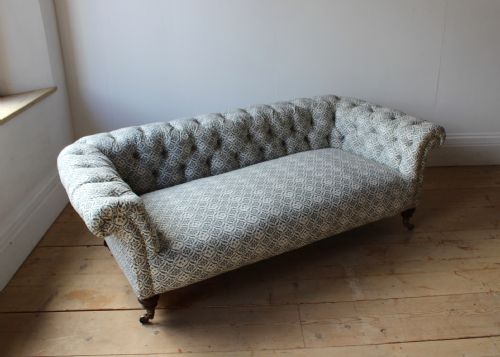 HOWARD AND SONS SOFA - ADDITIONAL PHOTO 2