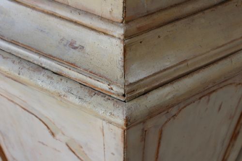 18TH CENTURY DISPLAY CABINET - ADDITIONAL PHOTO 3