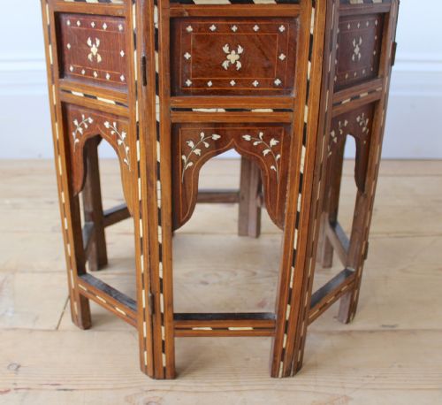 19TH CENTURY HOSHIARPUR TABLE - ADDITIONAL PHOTO 4