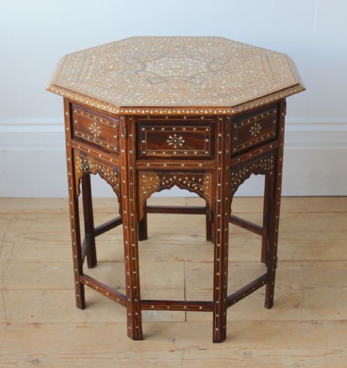 19TH CENTURY HOSHIARPUR TABLE - ADDITIONAL PHOTO 1