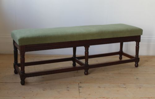 19TH CENTURY GOTHIC REVIVAL BENCH - ADDITIONAL PHOTO 2