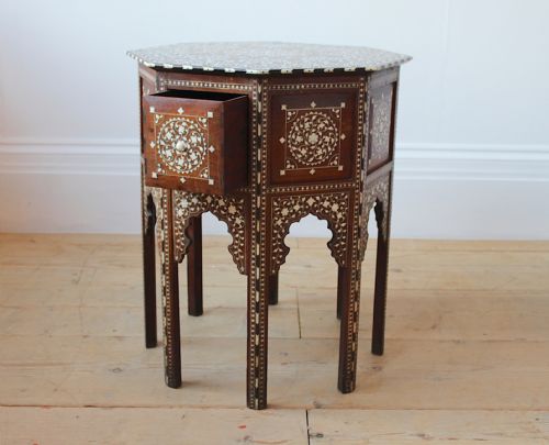 19TH CENTURY HOSHIARPUR TABLE - ADDITIONAL PHOTO 1