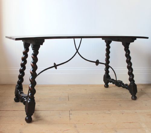 19TH CENTURY SPANISH SERVING TABLE - ADDITIONAL PHOTO 2