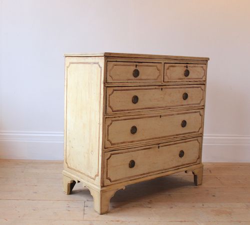 19TH CENTURY CHEST OF DRAWERS - ADDITIONAL PHOTO 2