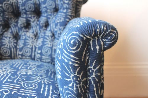 19TH CENTURY HOWARD STYLE ARMCHAIR - ADDITIONAL PHOTO 3