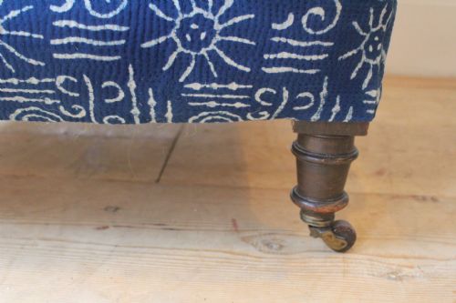 19TH CENTURY HOWARD STYLE ARMCHAIR - ADDITIONAL PHOTO 4
