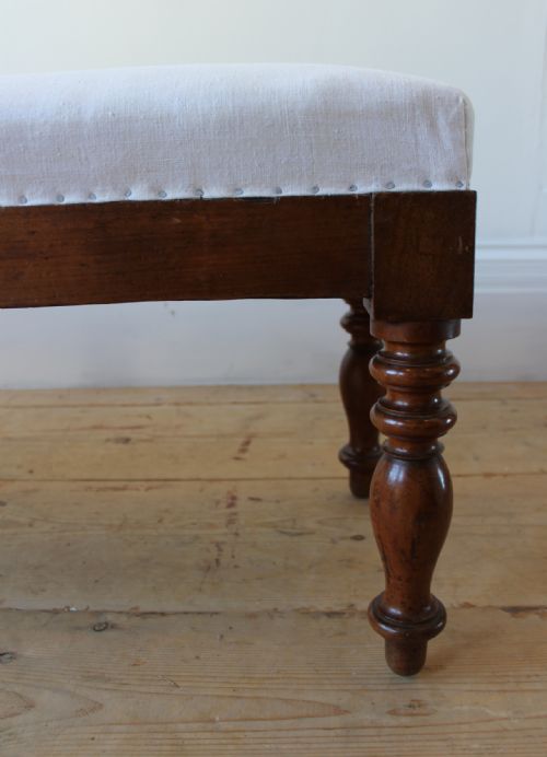 19TH CENTURY FRENCH FRUITWOOD BENCH - ADDITIONAL PHOTO 4