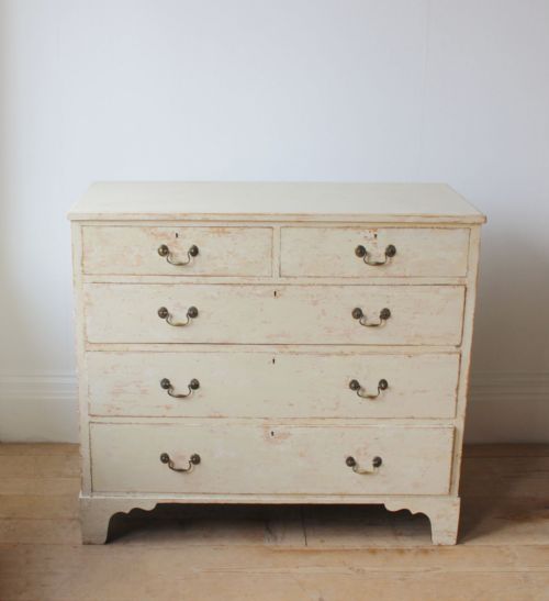 19TH CENTURY CHEST OF DRAWERS - ADDITIONAL PHOTO 1