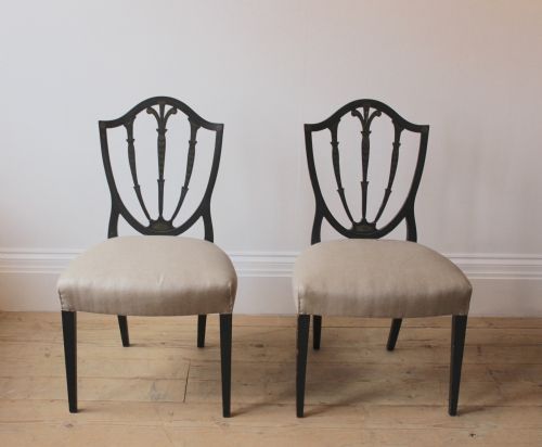 PAIR OF GEORGE III SIDE CHAIRS - ADDITIONAL PHOTO 3