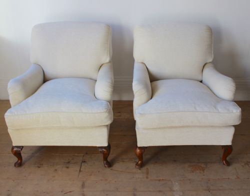 PAIR OF 19TH CENTURY HOWARD AND SONS ARMCHAIRS - ADDITIONAL PHOTO 1