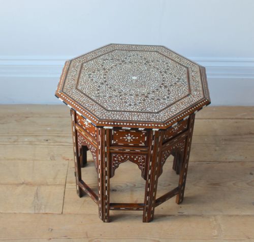 19TH CENTURY INDIAN HOSHIAPUR SIDE TABLE - ADDITIONAL PHOTO 3