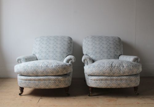 pair of howard and son club chairs - CATEGORY: ANTIQUE CHAIRS - DATED 19TH CENTURY