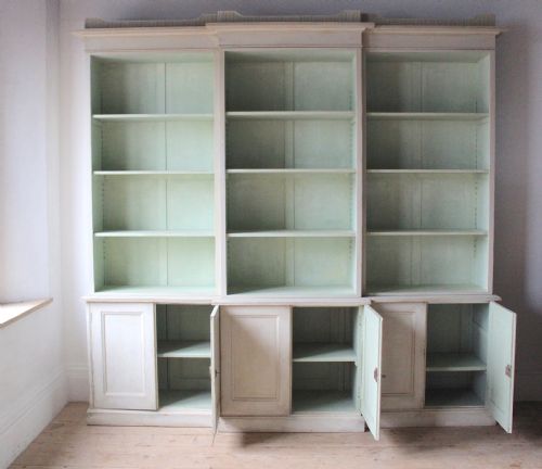 19TH CENTURY LIBRARY BOOKCASE - ADDITIONAL PHOTO 1