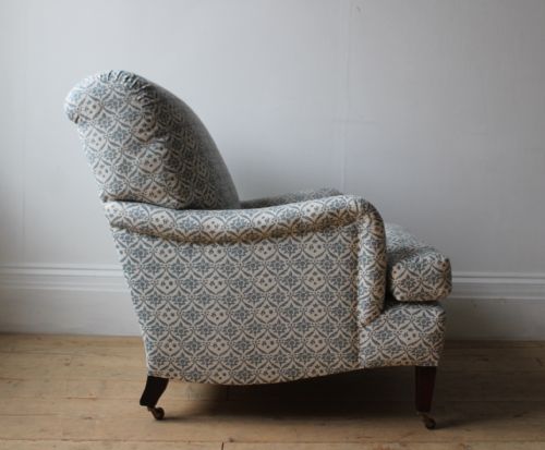 PAIR OF HOWARD AND SONS BRIDGEWATER ARMCHAIRS - ADDITIONAL PHOTO 3