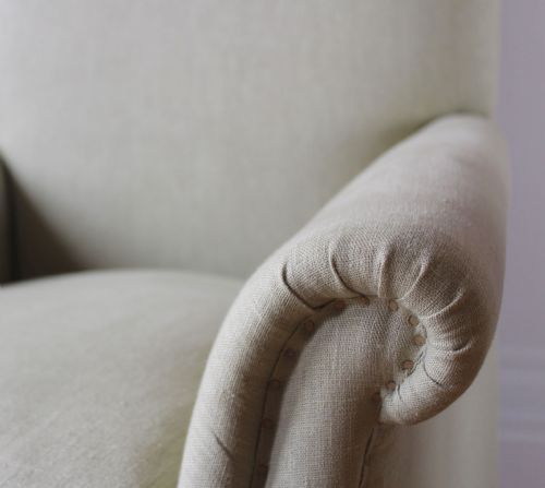 PAIR OF EDWARDIAN HOWARD STYLE ARMCHAIRS - ADDITIONAL PHOTO 4
