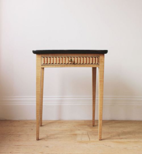 20TH CENTURY GAMES TABLE - ADDITIONAL PHOTO 1