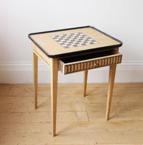 20TH CENTURY GAMES TABLE - ADDITIONAL PHOTO 2