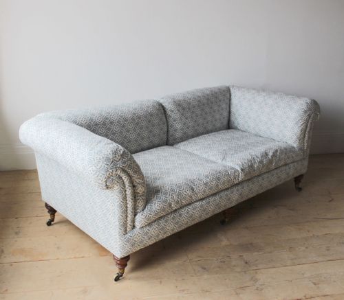 19TH CENTURY HOWARD AND SON SOFA - ADDITIONAL PHOTO 2