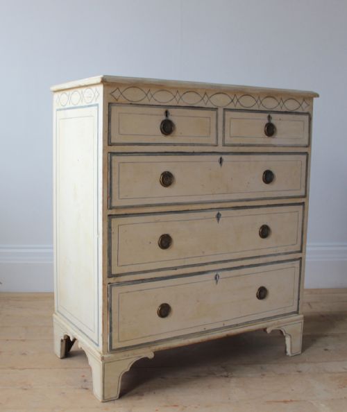 19TH CENTURY CHEST OF DRAWERS - ADDITIONAL PHOTO 2