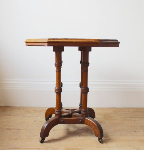 19TH CENTURY GOTHIC REVIVAL LAMP TABLE - ADDITIONAL PHOTO 1