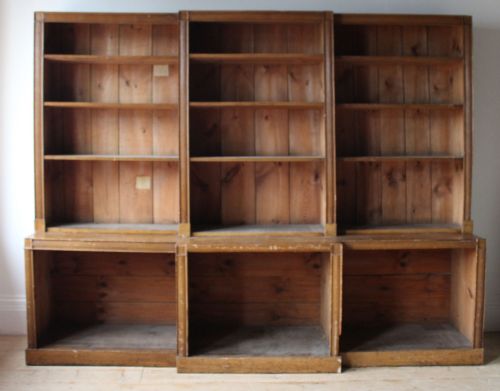 19TH CENTURY BOOKCASE - ADDITIONAL PHOTO 1