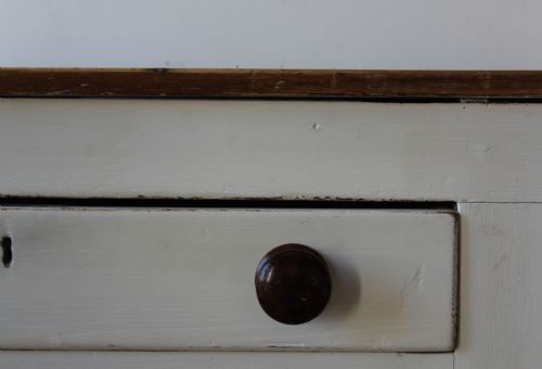19TH CENTURY DRESSER - ADDITIONAL PHOTO 3