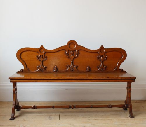19th century hall bench - CATEGORY: ANTIQUE FURNITURE - DATED 19TH CENTURY